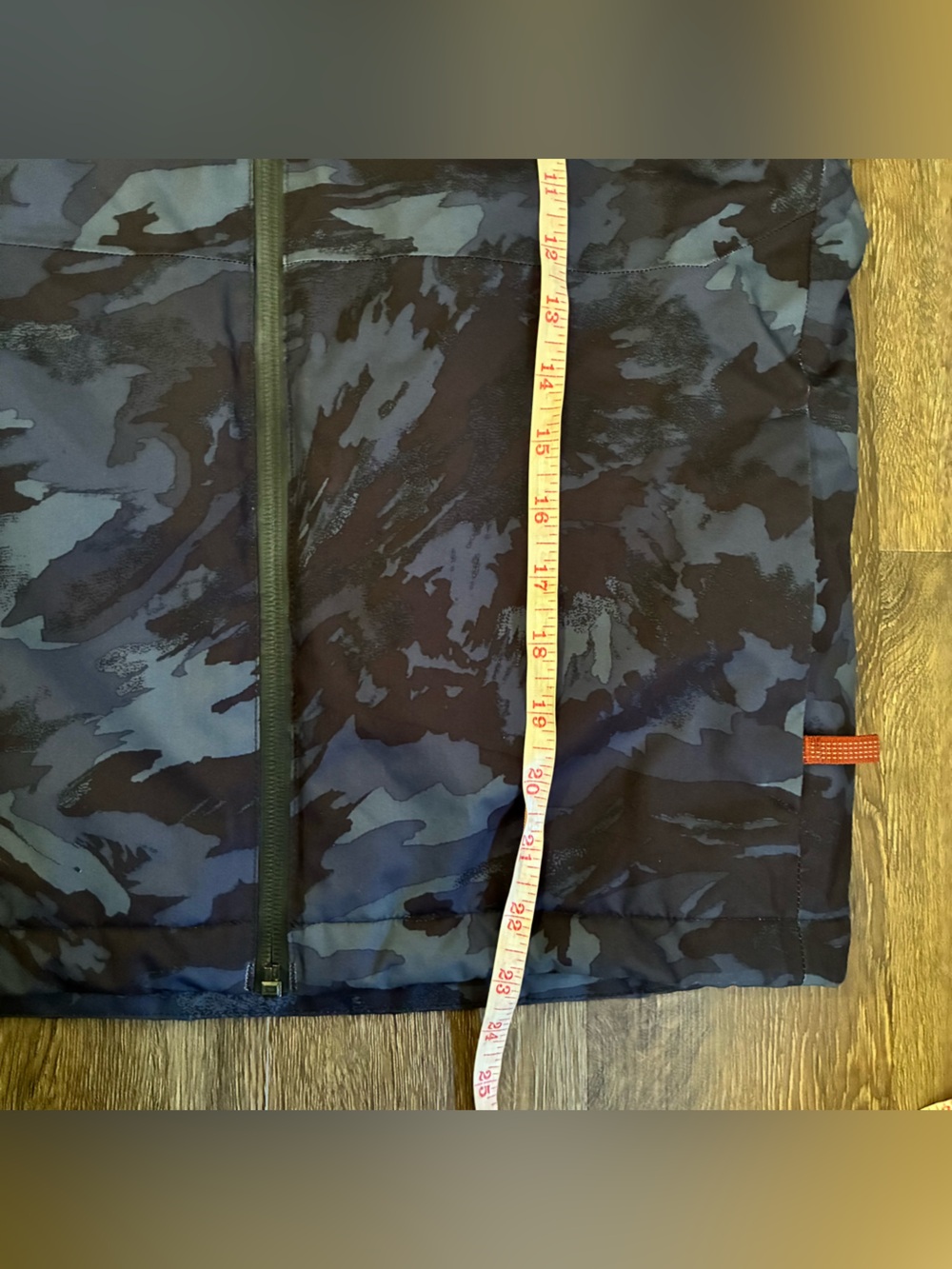 Patagonia Boys' Snowshot Winter Ski Jacket - Picture 10 of 10